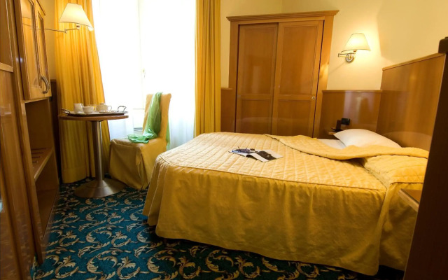 Hotel Cinque Giornate