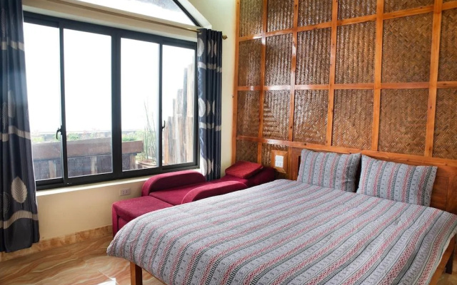 Muong Hoa River View Homestay