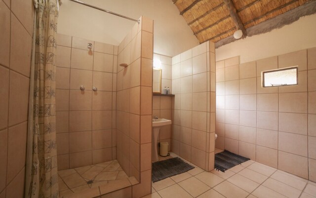 Wild Dogs Safari Lodge