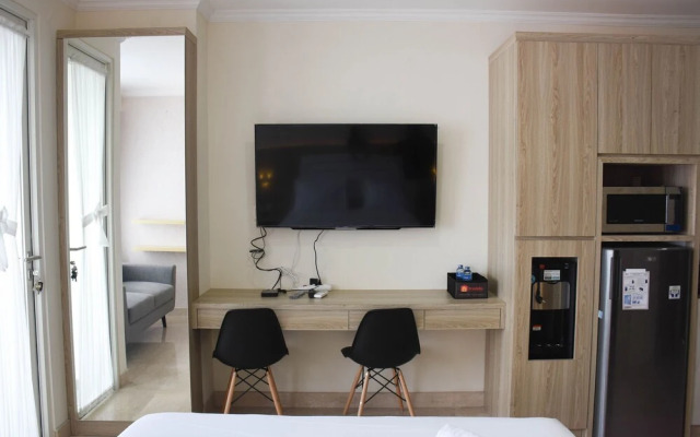 Fully Furnished with Cozy Design Studio at Menteng Park Apartment