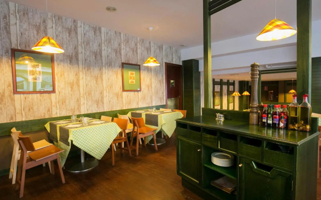Hotel Piolets Soldeu Centre