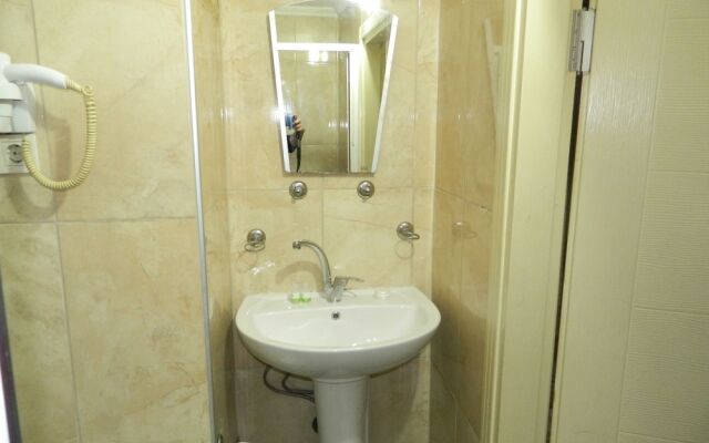 Taksim Pera Suites