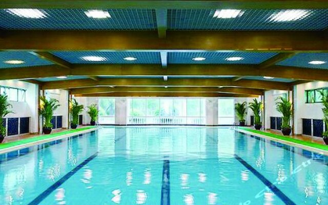 Hotel Holiday Inn Beijing Moon River