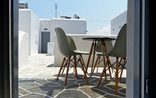 Teoria Paros | Matsas Windmill