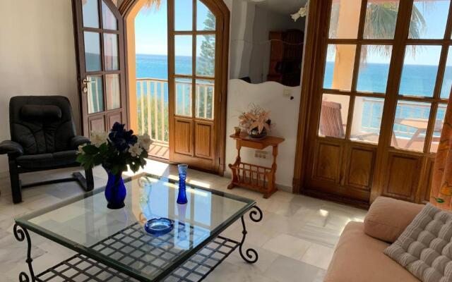 Apartamento luminoso 1ª línea Arena Beach_Estepona