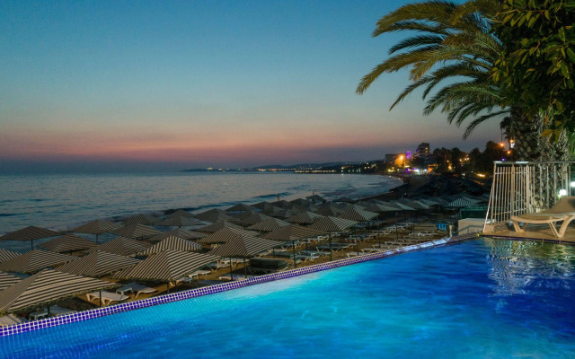 Aska Just In Beach – All Inclusive