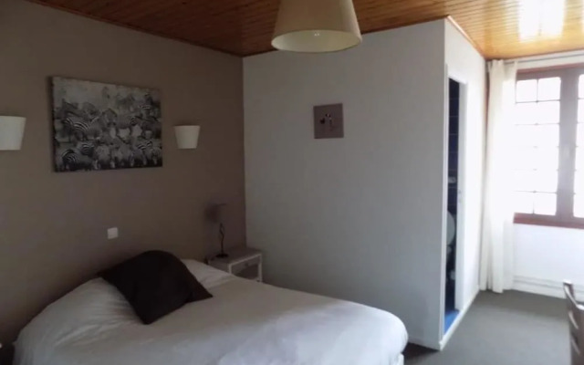Hotel les vieux Acacias