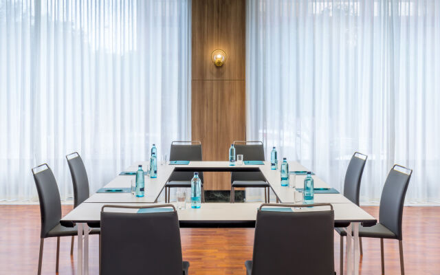 Occidental Sevilla Viapol