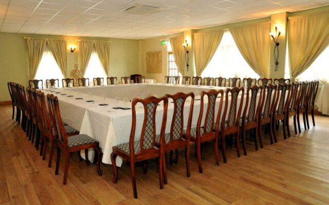 The George Hotel