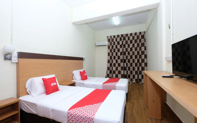 OYO 1105 Hotel 75