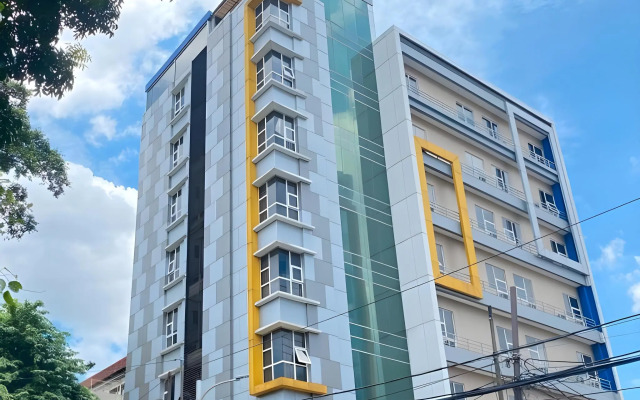 Lynt Hotel Jakarta