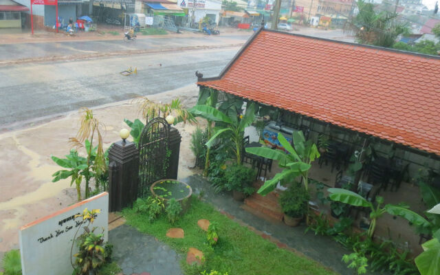 Taneuy Angkor Villa