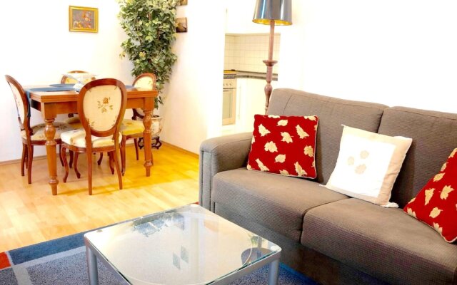 Apartment With One Bedroom In Budapest With Balcony And Wifi