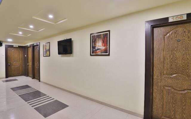OYO 24996 Hotel Jamnagar Residency