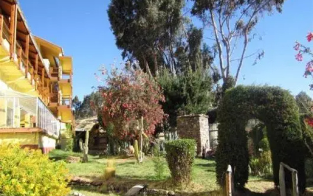 Inca Utama Hotel