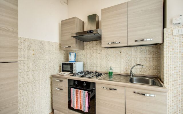 Colonna Suite Luxury - Termini Station Big Apartment