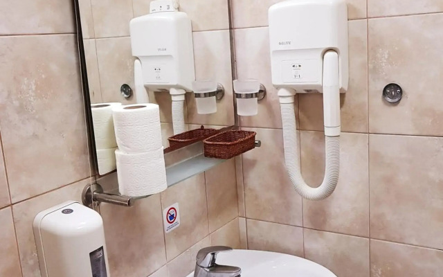 Lucic Rooms & Suites