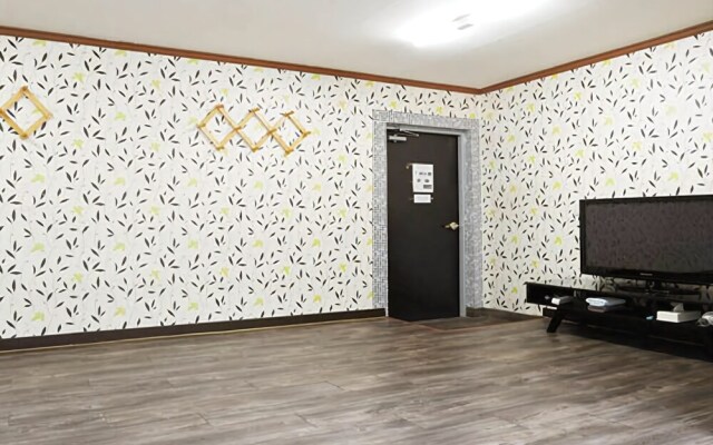 Gyeongju Padosori spa Glamping Pension