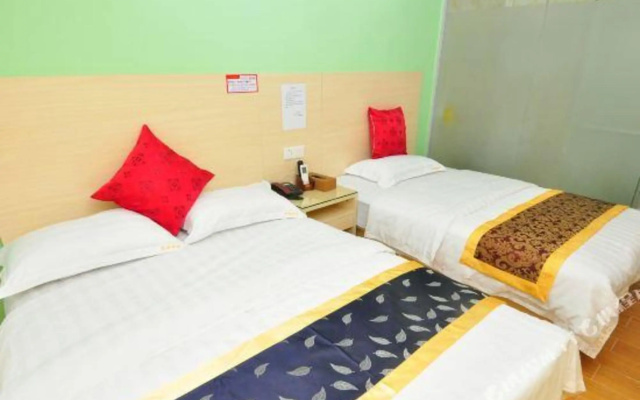 Kaishun Hotel Guangzhou（Lieshi Lingyuan Subway Station）