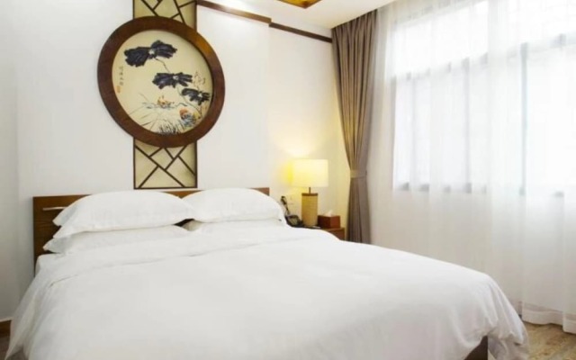 Floral Hotel Fenghuang Poshan Mansion