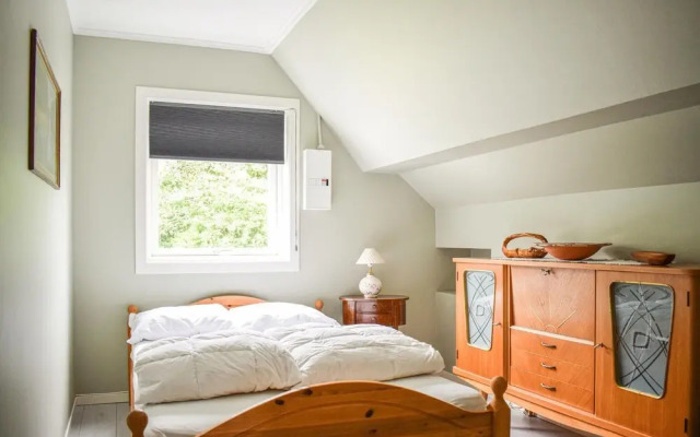 Amazing Home in Bjoa With 5 Bedrooms and Wifi