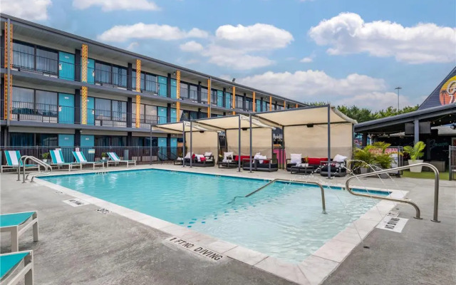 Bposhtels Houston