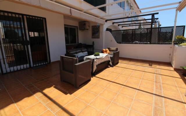 House - 2 Bedrooms with Pool and WiFi - 107850