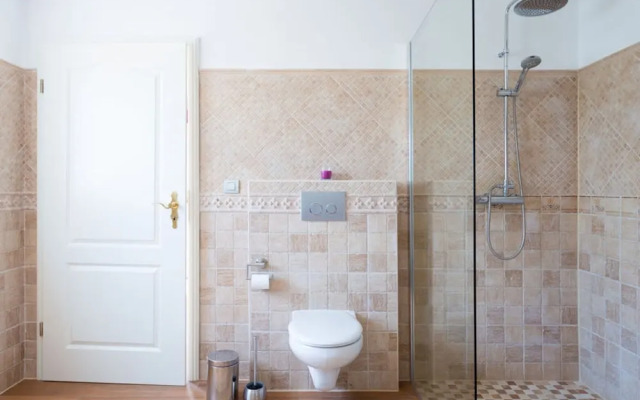 Lovely Apartment in Arona