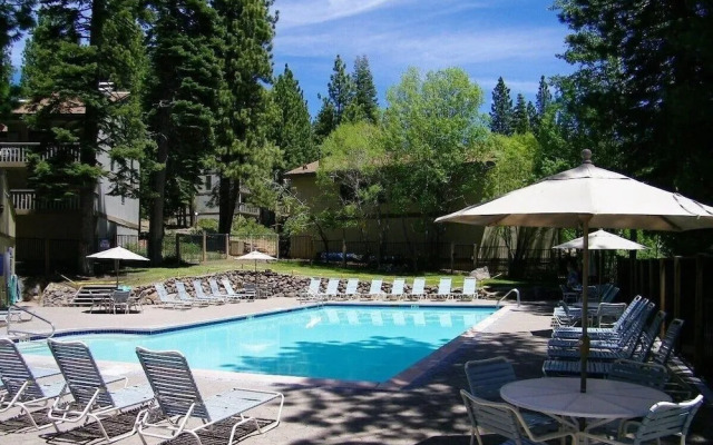 Cheyenne's Place 4 Bedroom Home by RedAwning