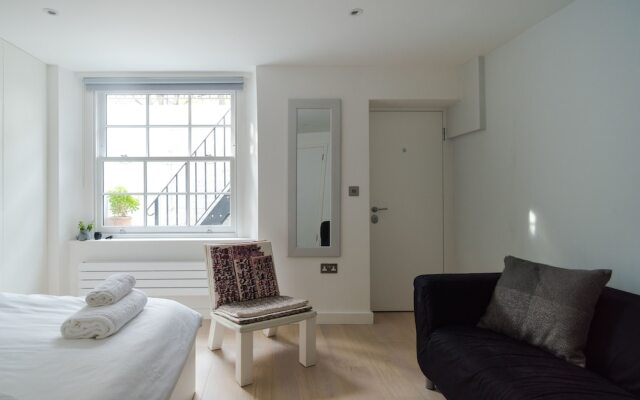 Contemporary Chic home in Kings Cross