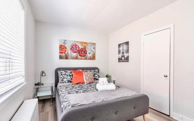 Spacious 1BR Apt With Queen Bed and Netflix Near Downtown