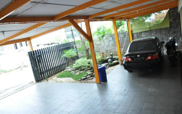 Pandanaran Budget Hotel