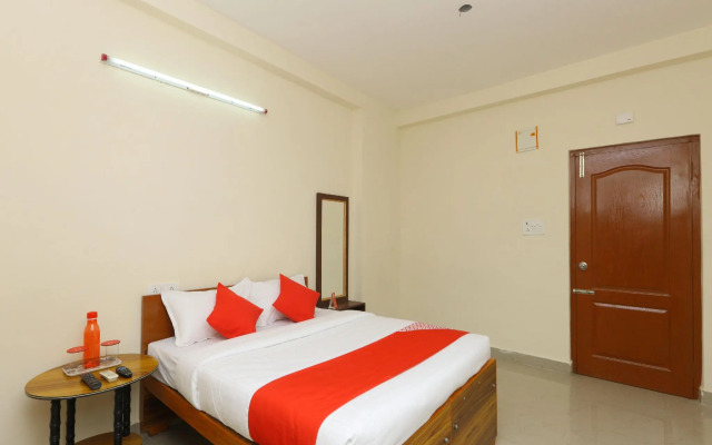 OYO 15197 Reddy's International