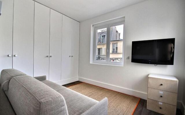 502254 - Spacious duplex apartment for 12 people near Les Halles