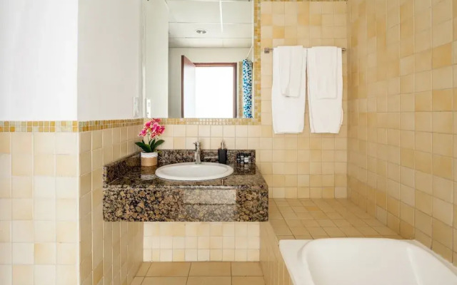 Luxurious 2BR in JBR With Amazing Marina Views!