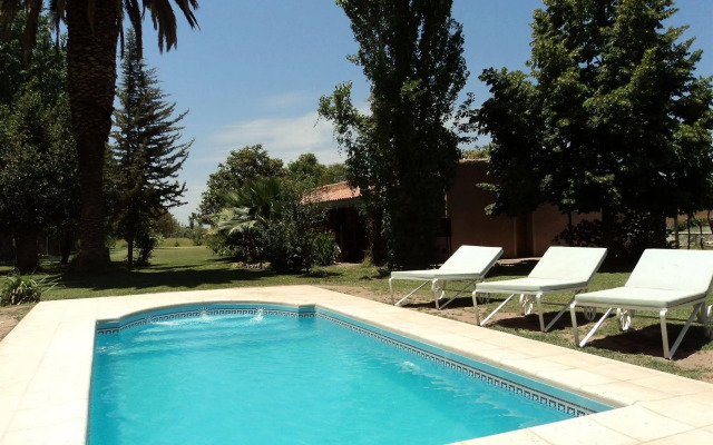 Posada Cavieres Wine Farm