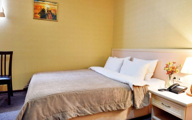 Hotel Sharden