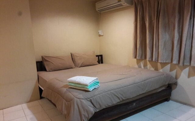 Sritrakarn Hotel