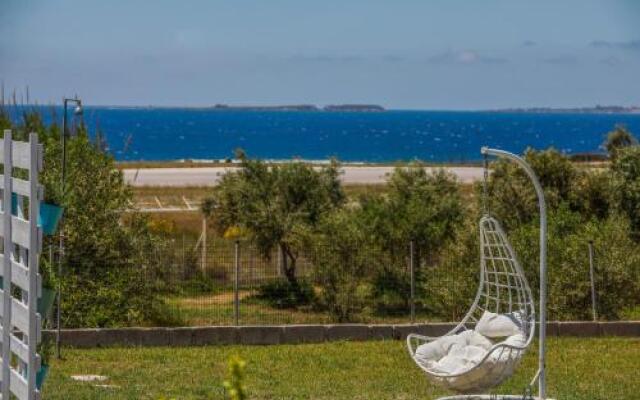 Sea View Studios