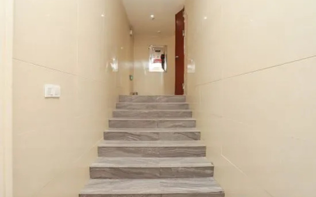 Yueyang Xiqi Hotel (Yueyang East Railway Station)