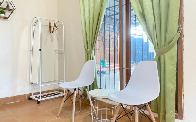 Adipura Guesthouse Syariah RedPartner near Terminal Nganjuk