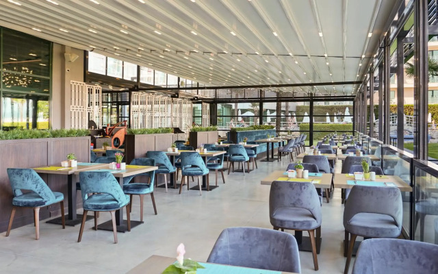 Evrika Club Hotel