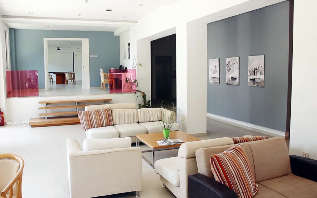Matala Bay Hotel & Apartments