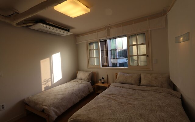 Nueh Guesthouse