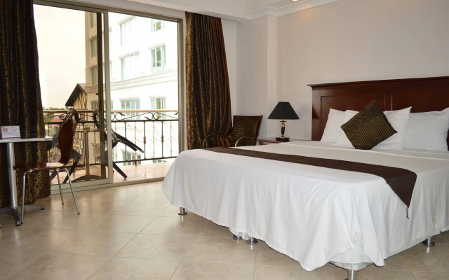 Valentino's Hotel