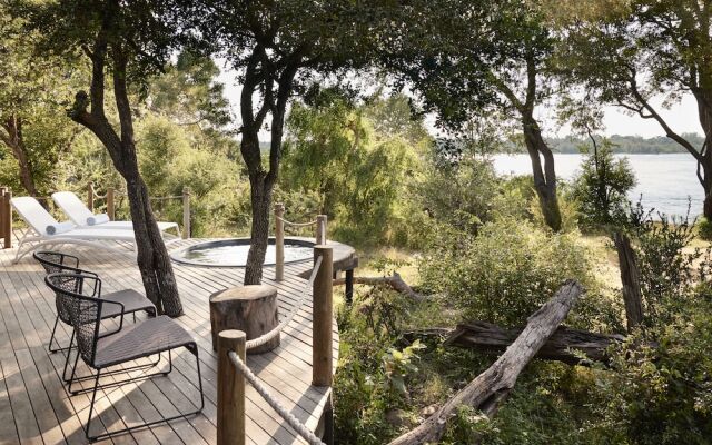 Victoria Falls River Lodge