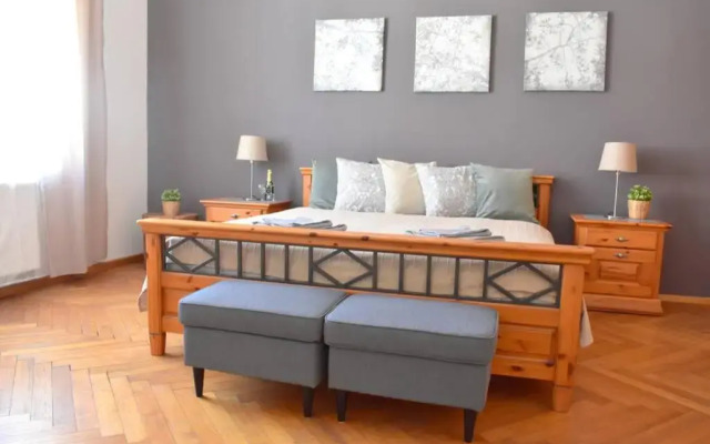 Airstay Prague : DeLuxe Apartment Old town