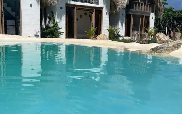Blue beach Eco-hotel by Sanfabini