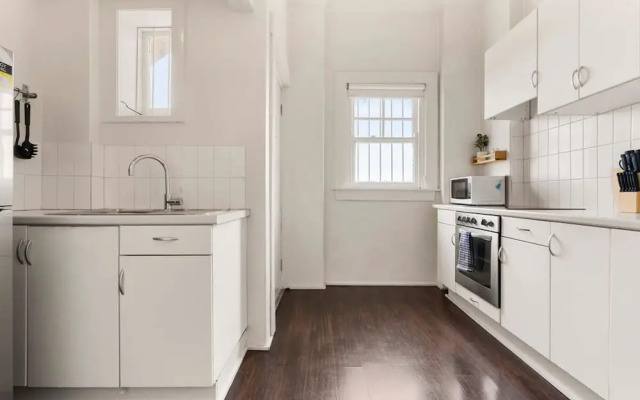 Lovely Apartment in Darlinghurst
