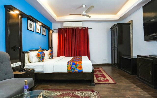 Fabhotel Sentinel Suites